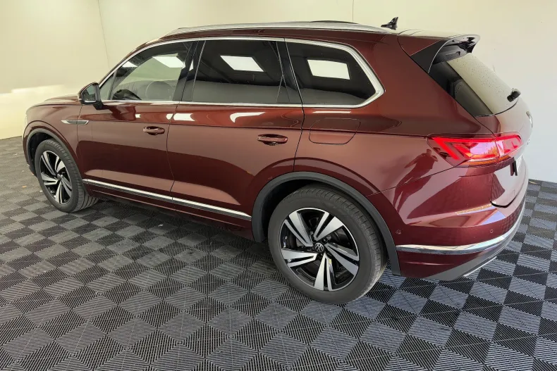 Volkswagen Touareg din 2021 cu 108.000 km - oferta VOL196318 - foto 9
