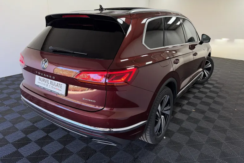 Volkswagen Touareg din 2021 cu 108.000 km - oferta VOL196318 - foto 10