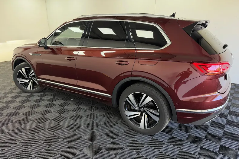 Volkswagen Touareg din 2021 cu 108.000 km - oferta VOL196318 - foto 11
