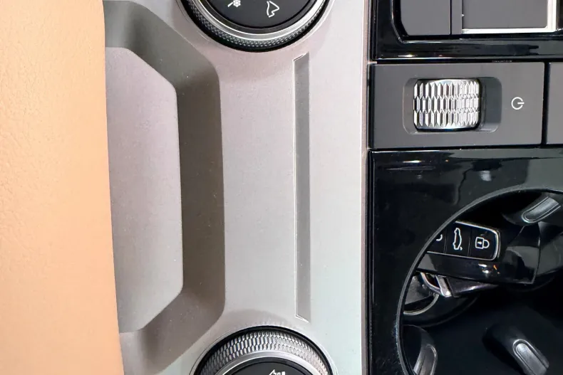 Volkswagen Touareg din 2021 cu 108.000 km - oferta VOL196318 - foto 33