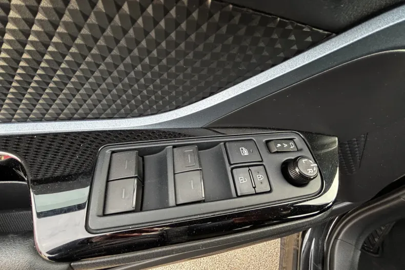 Toyota C-HR din 2021 cu 101.745 km - oferta TOY196319 - foto 10