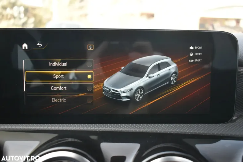 Mercedes-Benz A 250 (Clasa A) din 2022 cu 77.311 km - oferta MER196322 - foto 18