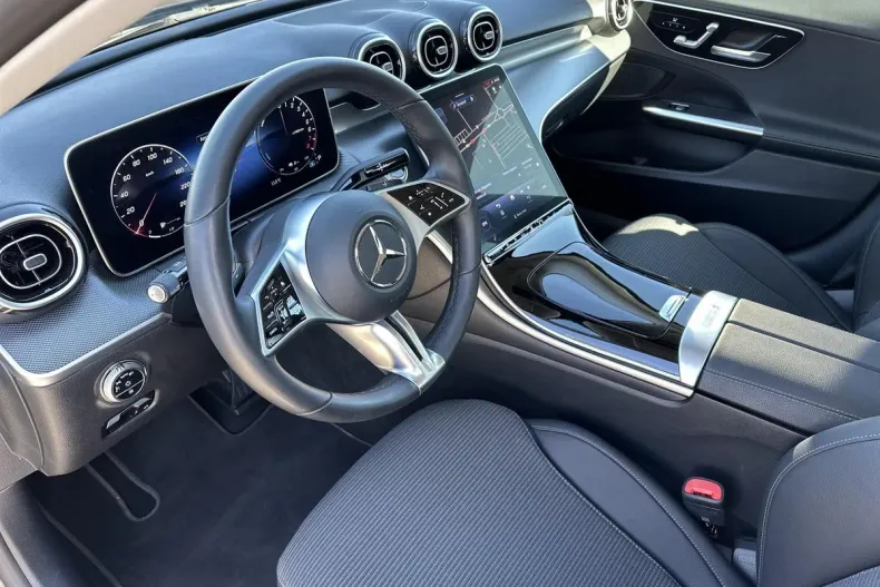 Mercedes-Benz C din 2023 cu 10.349 km - oferta MER196326 - foto 10