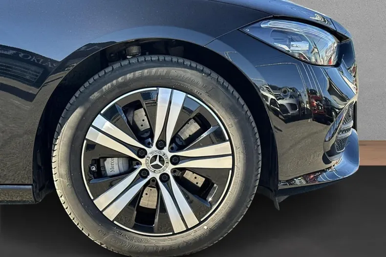 Mercedes-Benz C din 2023 cu 10.349 km - oferta MER196326 - foto 17