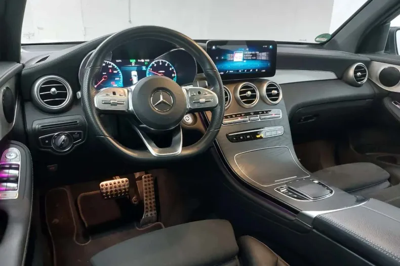 Mercedes-Benz GLC din 2020 cu 70.328 km - oferta MER196328 - foto 8