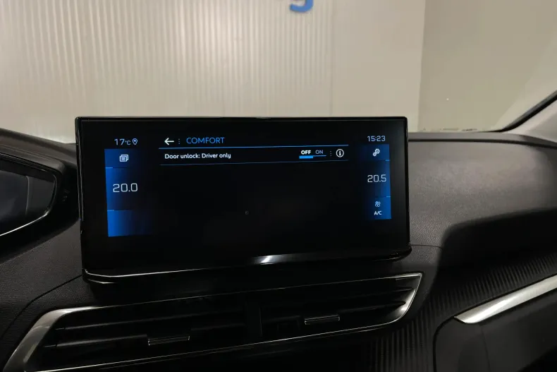 Peugeot 3008 din 2021 cu 158.455 km - oferta PEU196329 - foto 19
