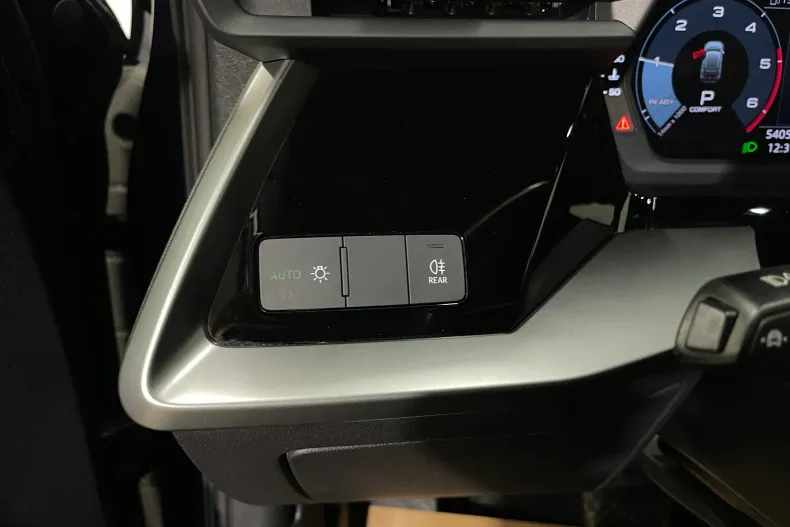 Audi A3 din 2021 cu 54.057 km - oferta AUD196332 - foto 19