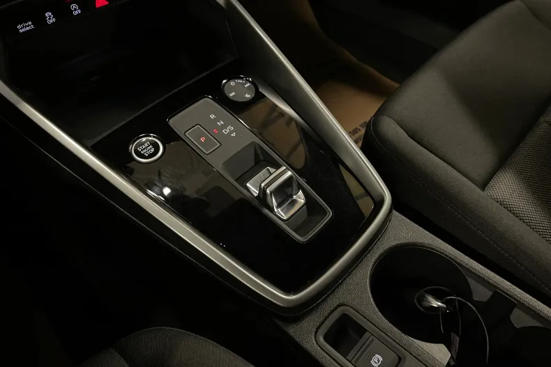 Audi A3 din 2021 cu 54.057 km - oferta AUD196332 - foto 21