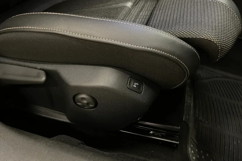 Peugeot 508 din 2024 cu 84.292 km - oferta PEU196334 - foto 24