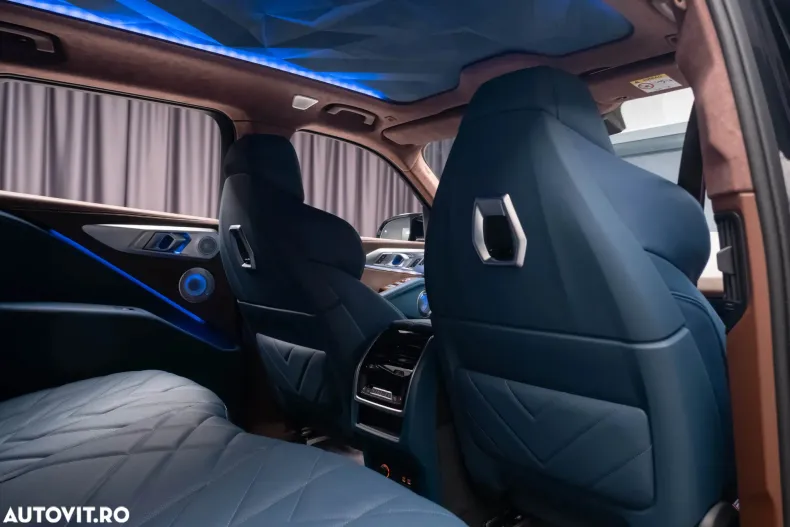 BMW XM (Seria X) din 2025 cu 22.517 km - oferta BMW196335 - foto 9