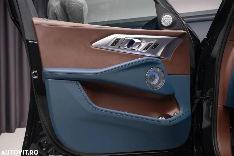 BMW XM (Seria X) din 2025 cu 22.517 km - oferta BMW196335 - foto 26