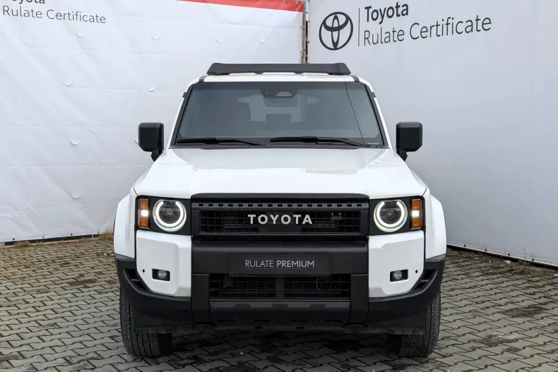 Toyota Land Cruiser 300 din 2024 cu 10.600 km - oferta TOY196338 - foto 2