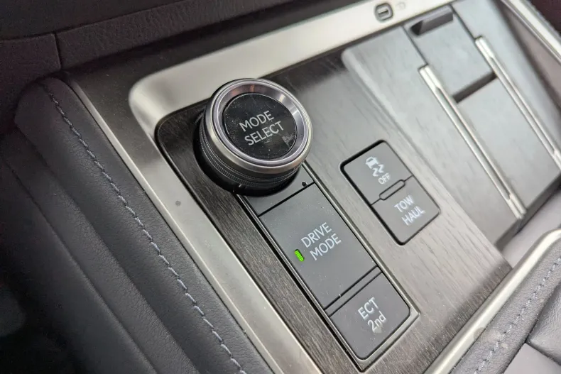 Lexus Seria GX din 2024 cu 1.600 km - oferta LEX196339 - foto 14