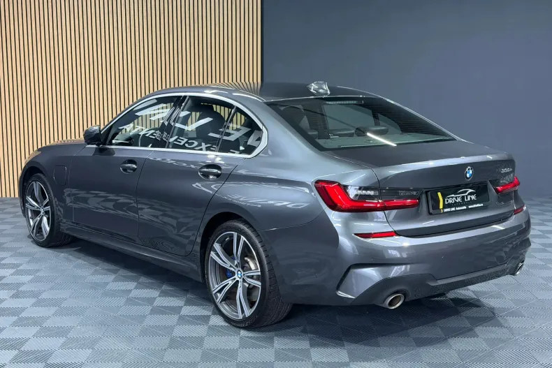 BMW 330e (Seria 3) din 2021 cu 102.577 km - oferta BMW196340 - foto 6