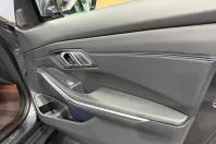 BMW 330e (Seria 3) din 2021 cu 102.577 km - oferta BMW196340 - foto 26