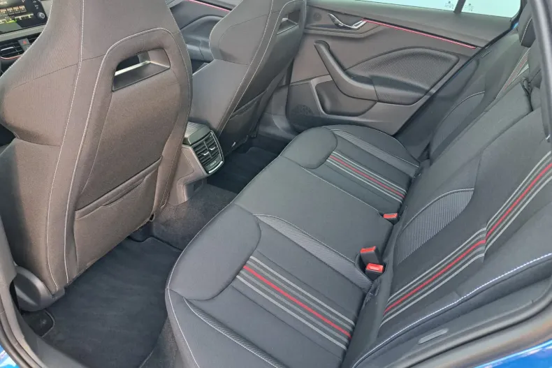 Skoda Scala din 2026 cu 8 km - oferta SKO196341 - foto 12