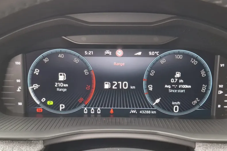 Skoda Kamiq din 2024 cu 43.288 km - oferta SKO196342 - foto 5