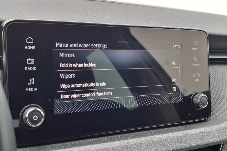 Skoda Kamiq din 2024 cu 43.288 km - oferta SKO196342 - foto 17