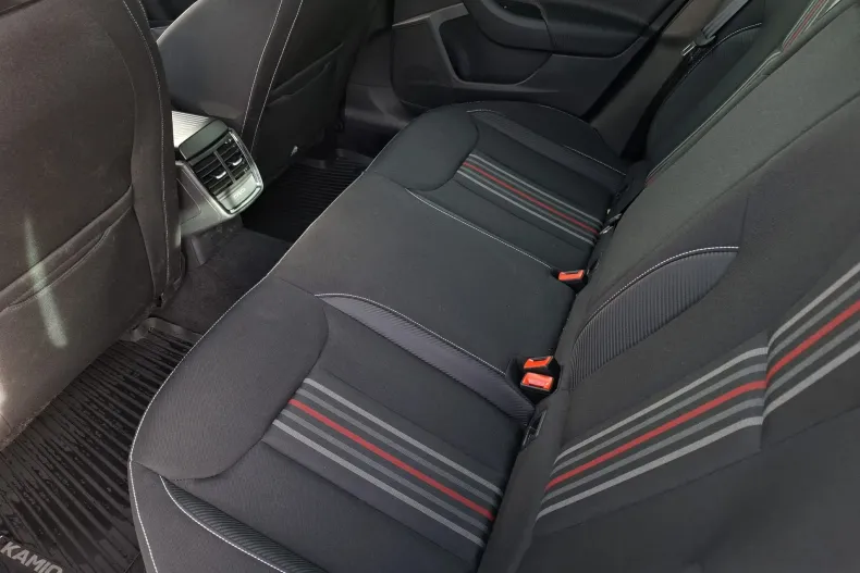 Skoda Kamiq din 2025 cu 3.500 km - oferta SKO196343 - foto 7