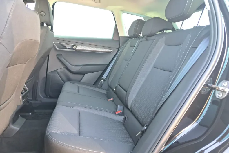 Skoda Karoq din 2025 cu 3.000 km - oferta SKO196344 - foto 7