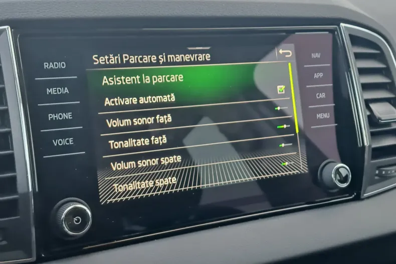 Skoda Karoq din 2025 cu 3.000 km - oferta SKO196344 - foto 26