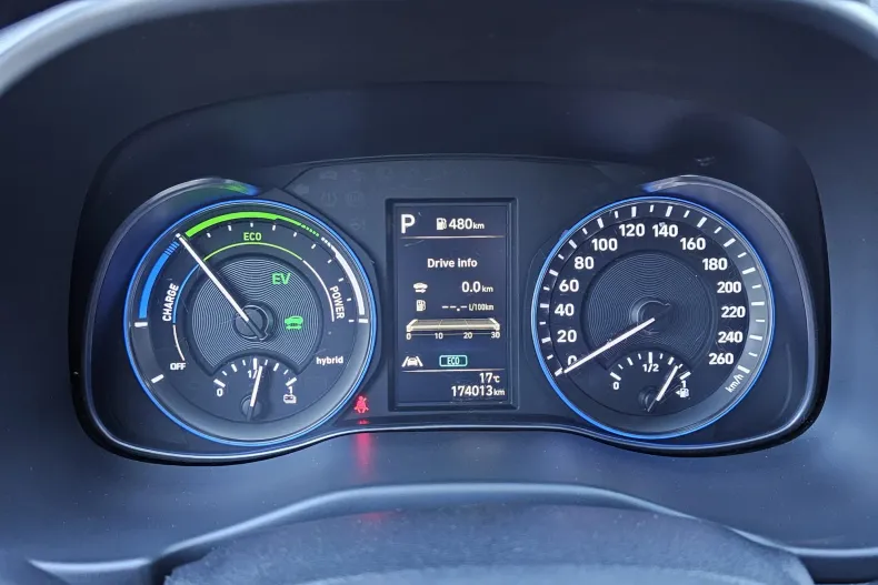 Hyundai Kona din 2021 cu 174.000 km - oferta HYU196361 - foto 29