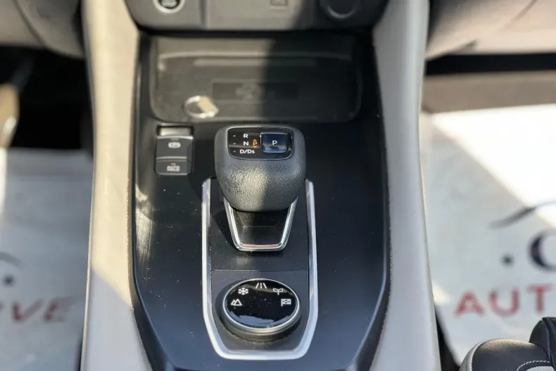 Nissan Qashqai din 2022 cu 68.759 km - oferta NIS196368 - foto 19