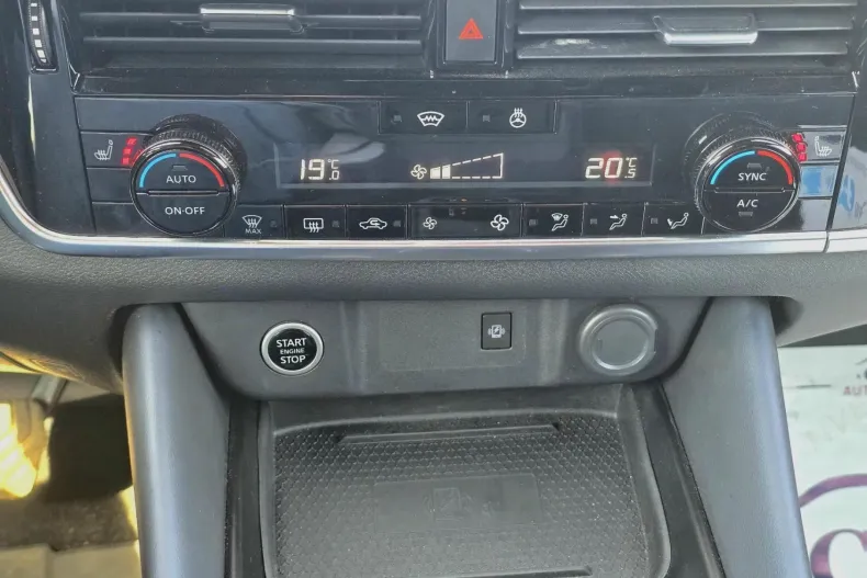 Nissan Qashqai din 2024 cu 33.900 km - oferta NIS196369 - foto 20