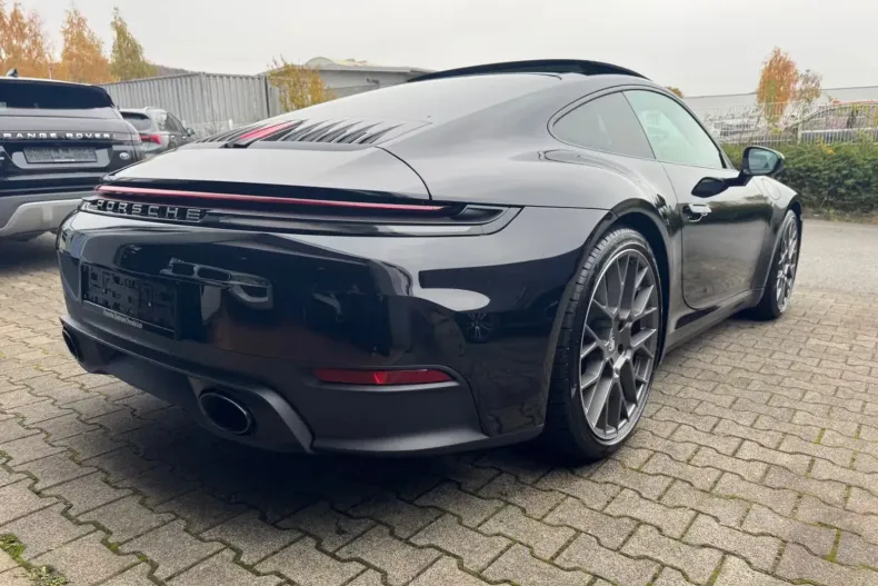 Porsche 911 din 2025 cu 3.900 km - oferta POR196370 - foto 2