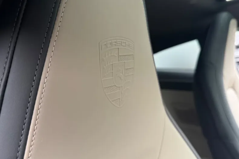 Porsche 911 din 2025 cu 3.900 km - oferta POR196370 - foto 19