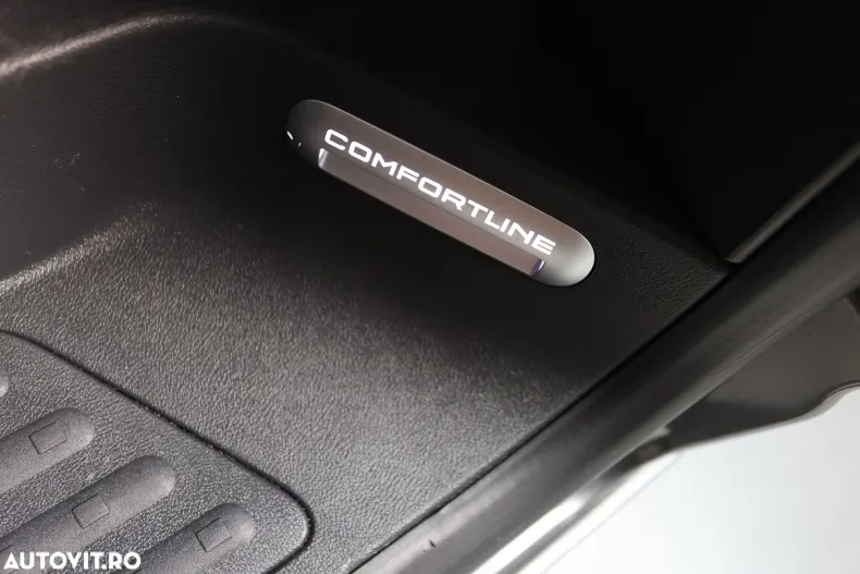 Volkswagen Multivan din 2022 cu 170.000 km - oferta VOL196372 - foto 37