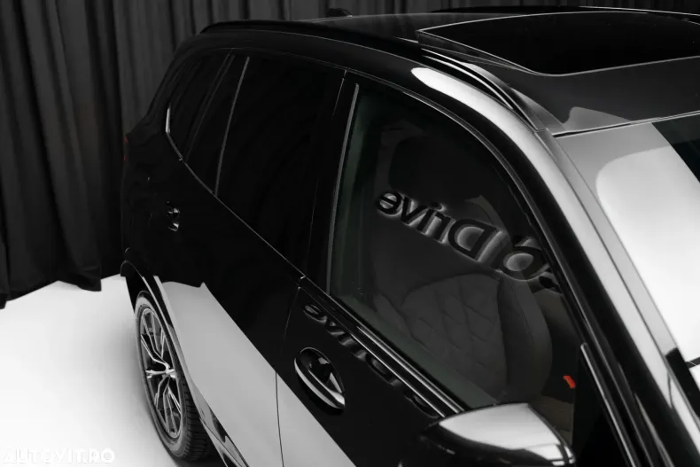 BMW X5 (Seria X) din 2024 cu 29.600 km - oferta BMW196380 - foto 4