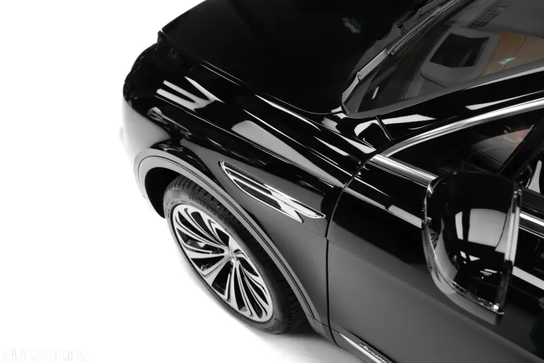 Bentley Bentayga din 2023 cu 17.700 km - oferta BEN196383 - foto 7