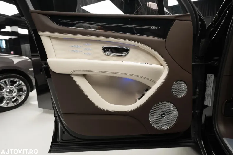 Bentley Bentayga din 2023 cu 17.700 km - oferta BEN196383 - foto 10