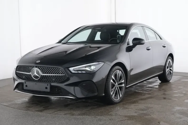 Mercedes-Benz CLA (Clasa CLA) din 2025 cu 1.300 km - oferta MER196389 - foto 1