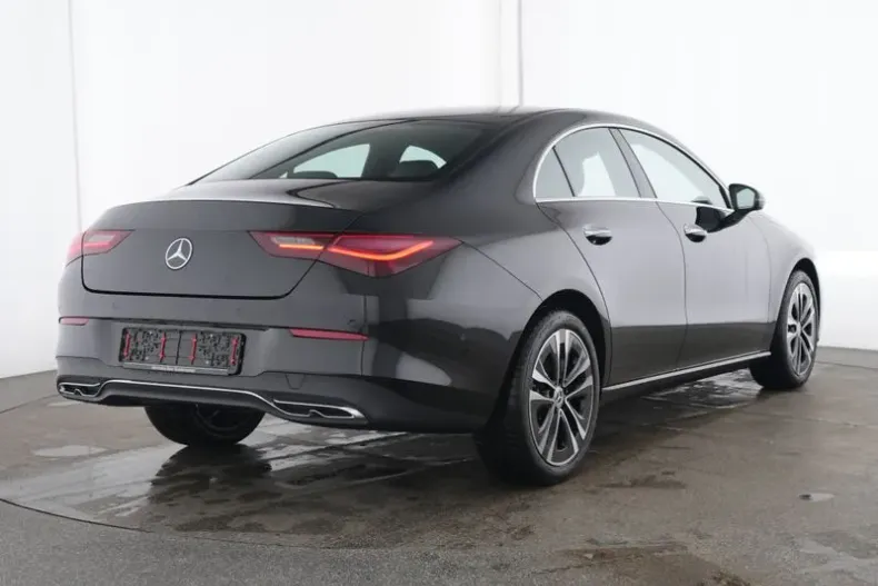 Mercedes-Benz CLA (Clasa CLA) din 2025 cu 1.300 km - oferta MER196389 - foto 4