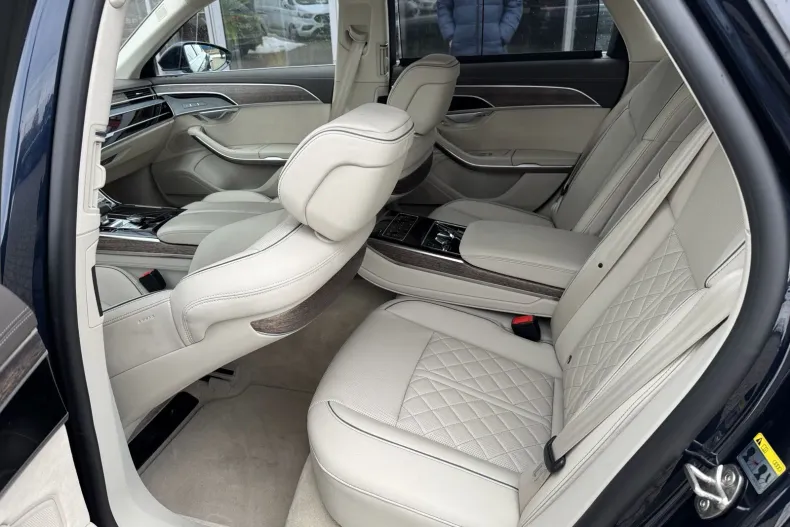 Audi A8 din 2023 cu 100 km - oferta AUD196390 - foto 11