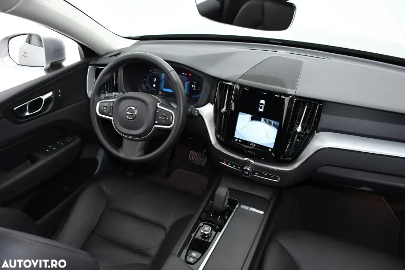 Volvo XC60 din 2022 cu 109.000 km - oferta VOL196392 - foto 4