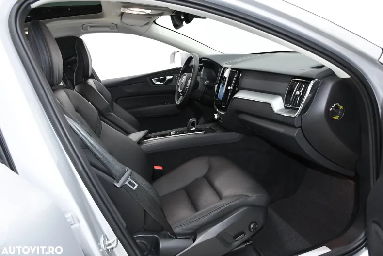 Volvo XC60 din 2022 cu 109.000 km - oferta VOL196392 - foto 13