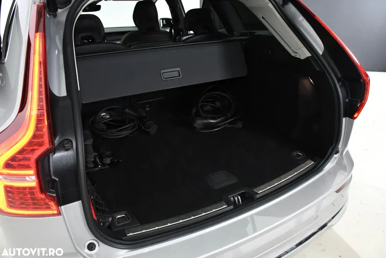 Volvo XC60 din 2022 cu 109.000 km - oferta VOL196392 - foto 33