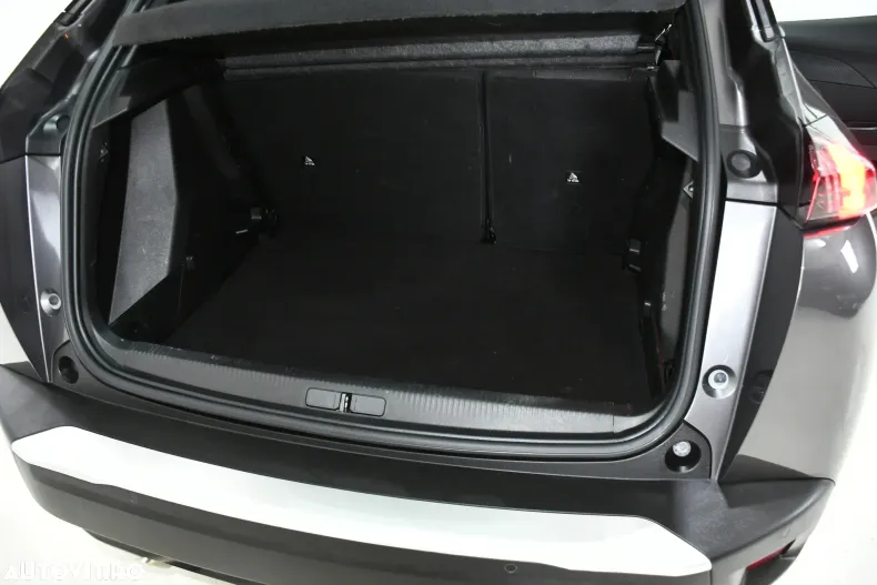 Peugeot 2008 din 2021 cu 122.000 km - oferta PEU196393 - foto 30