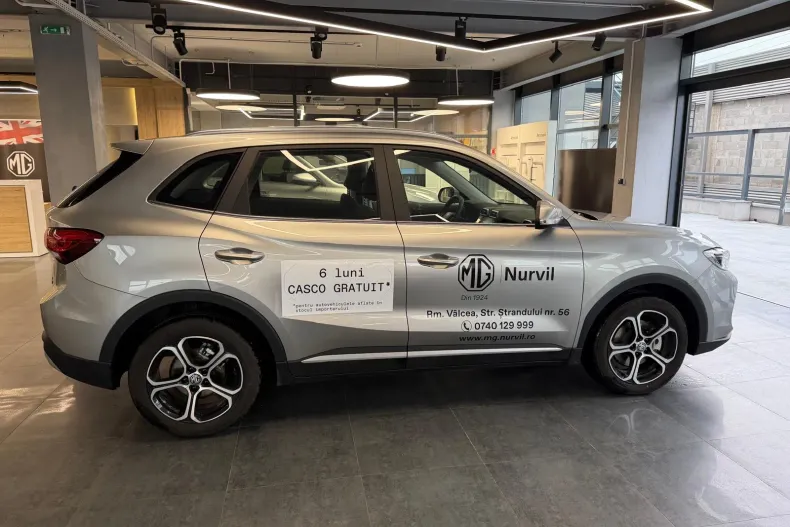 MG ZS HEV din 2025 cu 3.000 km - oferta MG0196395 - foto 5