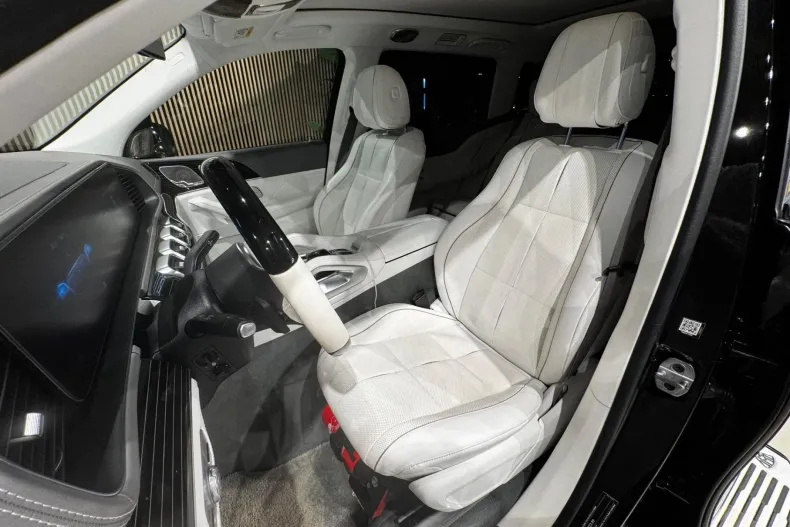 Mercedes-Benz GLS Maybach din 2021 cu 96.000 km - oferta MER196396 - foto 26