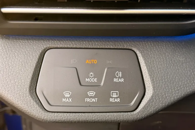 Volkswagen ID.4 din 2021 cu 146.000 km - oferta VOL196398 - foto 29