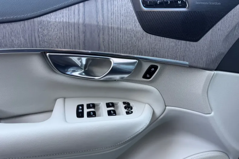 Volvo XC90 din 2023 cu 110.000 km - oferta VOL196402 - foto 15