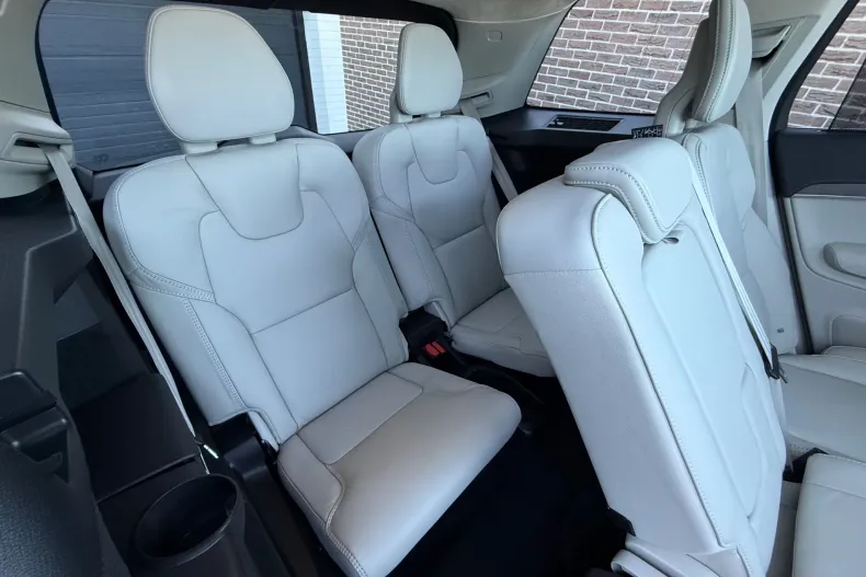 Volvo XC90 din 2023 cu 110.000 km - oferta VOL196402 - foto 18