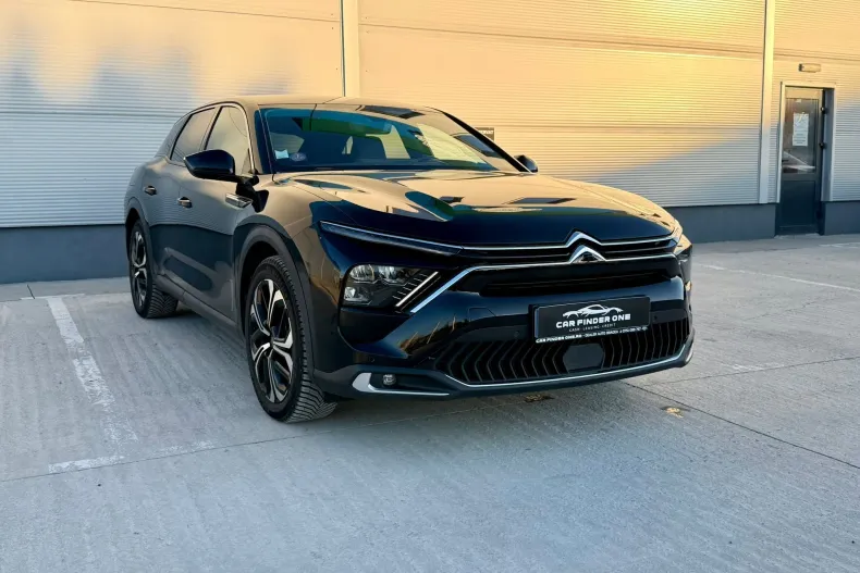 Citroën C5 X din 2023 cu 117.900 km - oferta CIT196405 - foto 1
