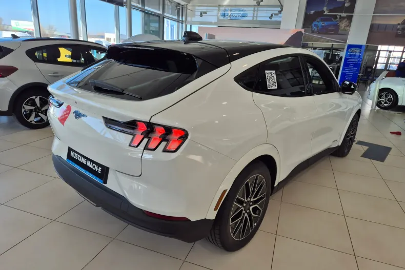 Ford Mustang Mach-E din 2025 cu 2 km - oferta FOR196409 - foto 3