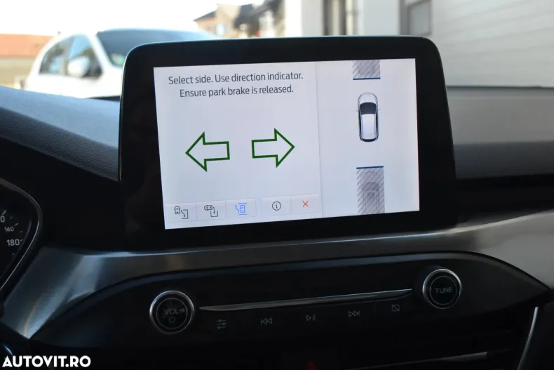 Ford Focus din 2021 cu 53.926 km - oferta FOR196410 - foto 21