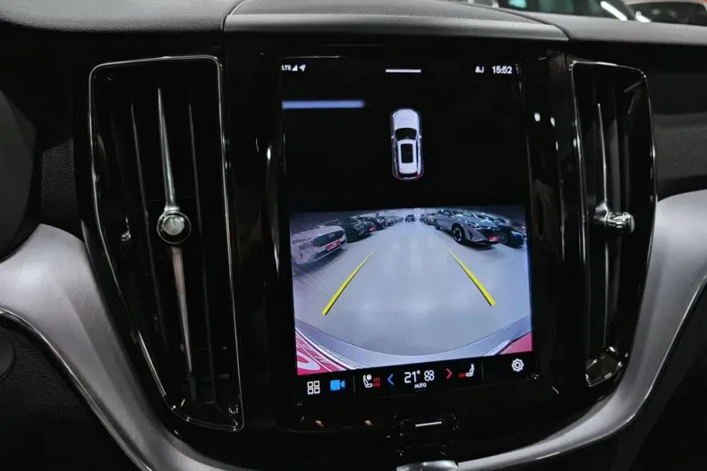 Volvo XC60 din 2021 cu 105.580 km - oferta VOL196415 - foto 10